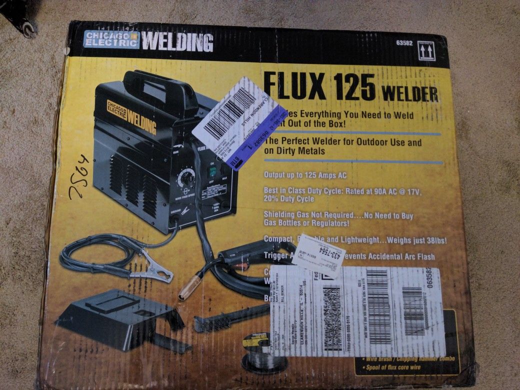 Flux Welder, 125 Amp W/ 2 Spools Of Welding Wire $160 Value