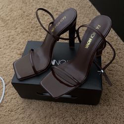 Women’s Brown Heels