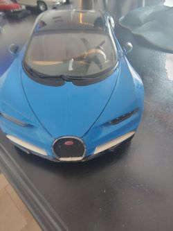 Bugatti Chiron Diecast Model Car Blue
