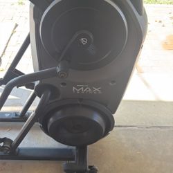 Bowflew Max Trainer M8