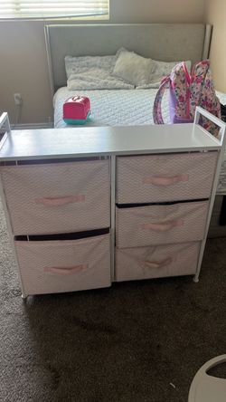 Storage cubby