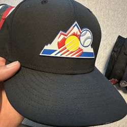 Colorado Rockies hat 7 1/4