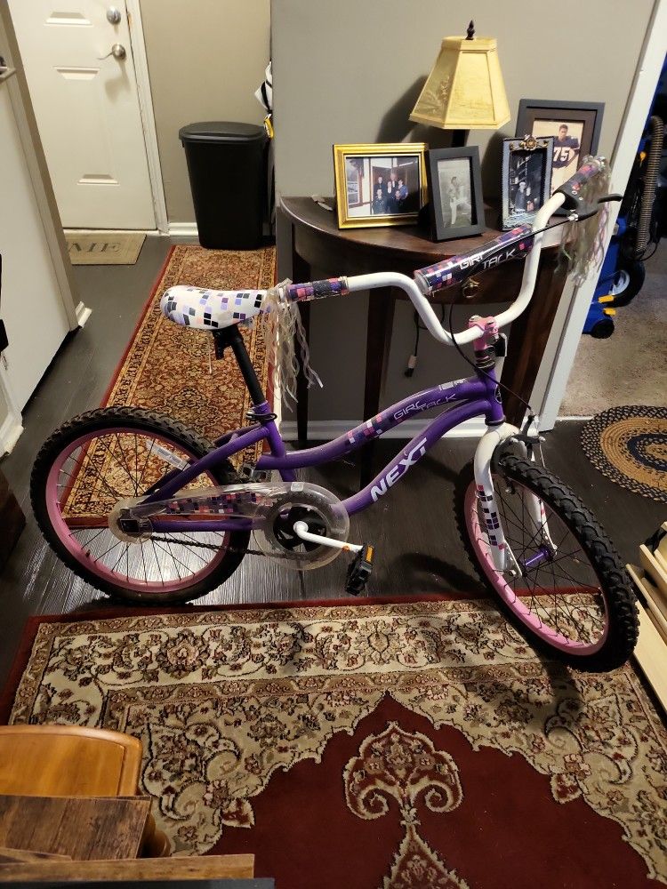 Next Girl's Tack Bicycle