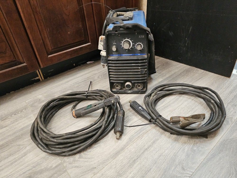 Miller Maxstar 200 Welding machine
