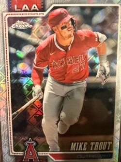 Mike Trout Topps Chrome Baseball Card