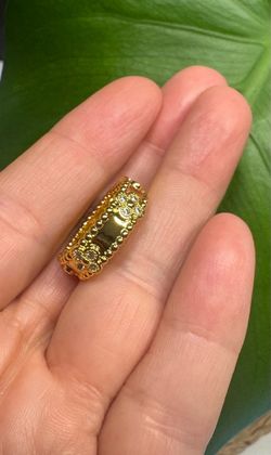 Van Cleef ring