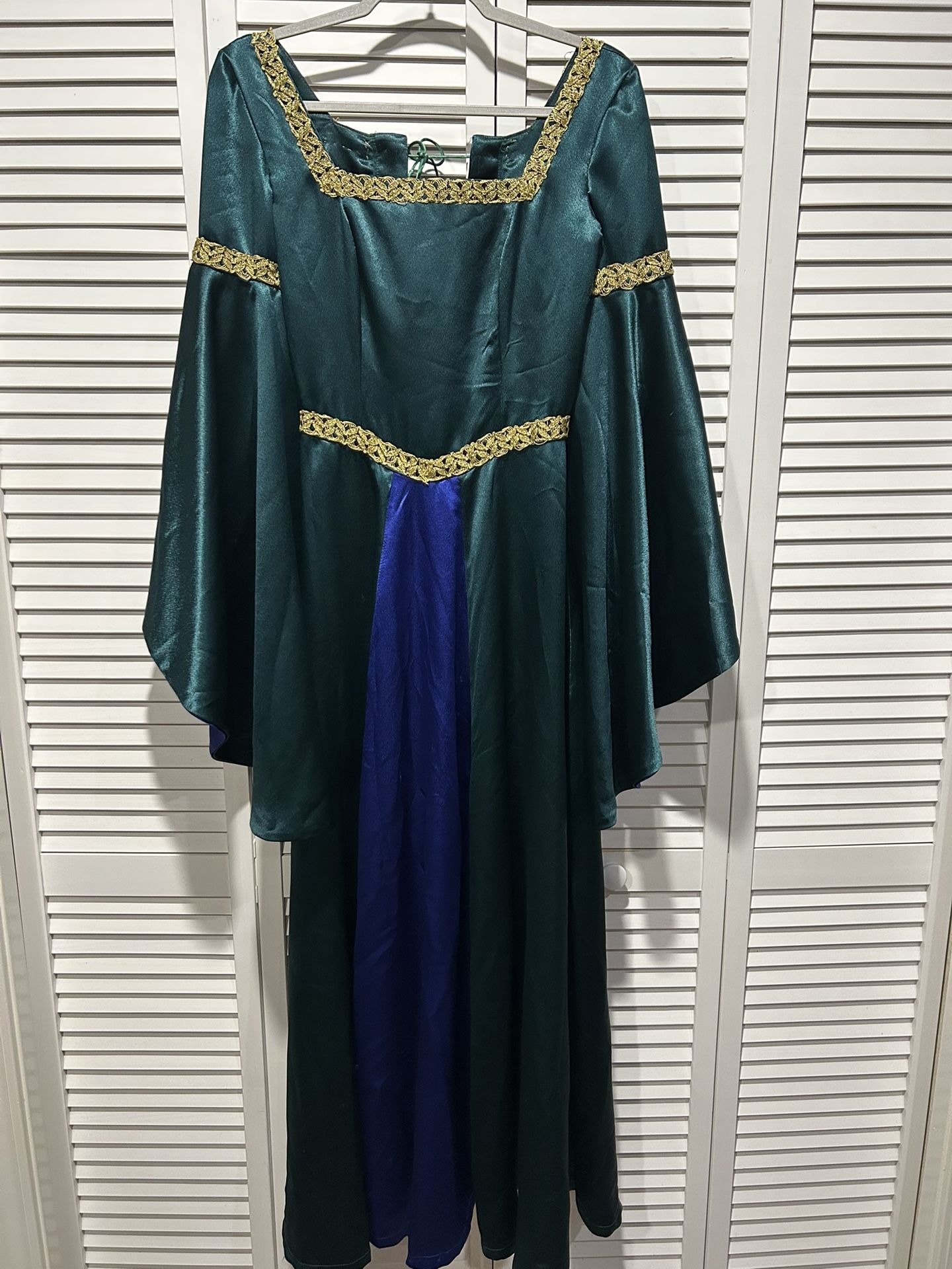 Handmade Medieval Gown For Ren Faires, Cosplay, Or Halloween
