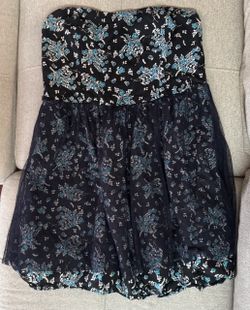 Junior Size Large Dress just $5