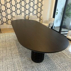 Modern  Wood. Oval Dining Table / 
