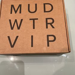 6 Brand New In box Mud/Wtr With Cream