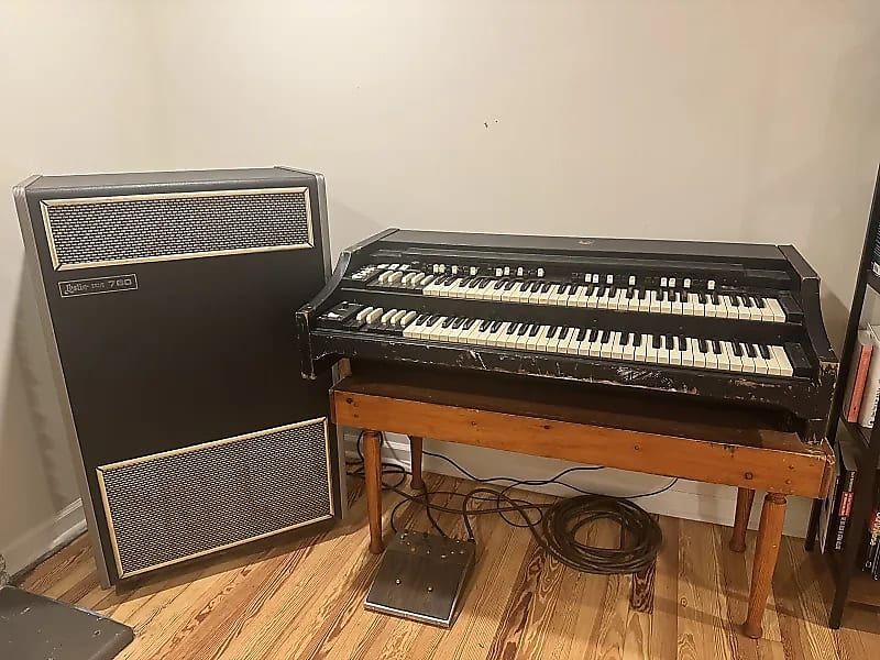 1961 Hammond B3 with Leslie Solid State 760 Black