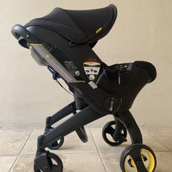 Doona Stroller Like New 