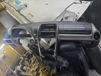 Lexus is300 dash