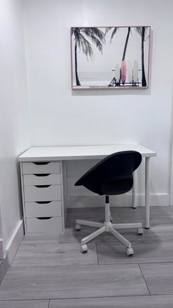 White Desk with Drawer Unit and Chair