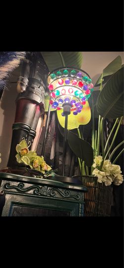 Multicolor crystal lamp
