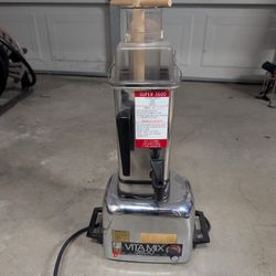 Vitamix Super 3600 Blender