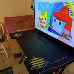 Viper 3000 Gaming Table/Desk