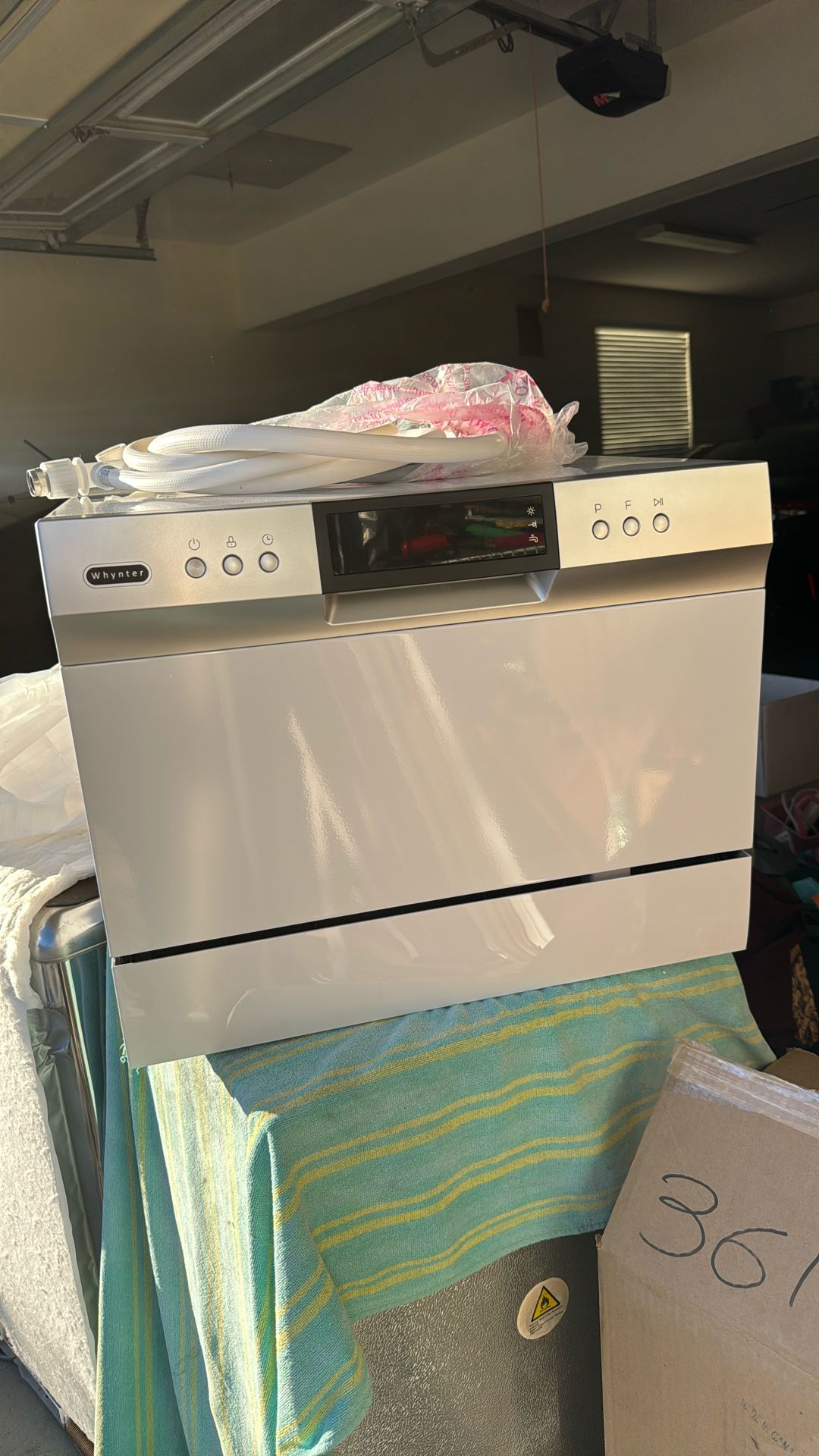 Counter-top Dishwasher Brand New