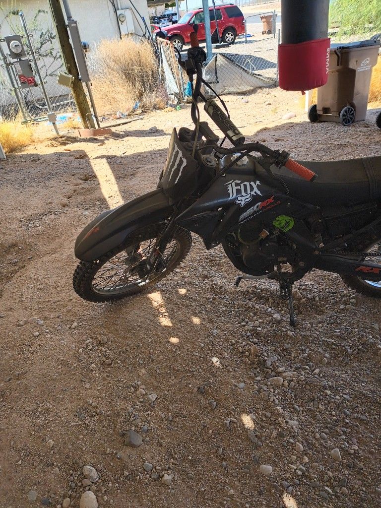 Dirt Bike 