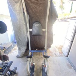 Fitness Gear Dip Station / Pull-Up Tower – Solid