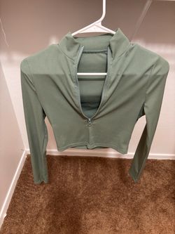 Green Ribbed Zip-Up Cropped Long Sleeve Top