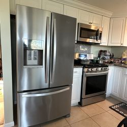 Whirlpool 25 cu. ft. French Door Refrigerator – Stainless Steel