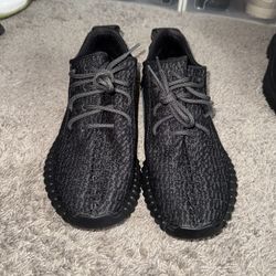 Adidas Yeezy Boost 350 Pirate Black Size 11