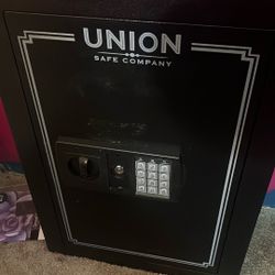Union Safe Company  Safe