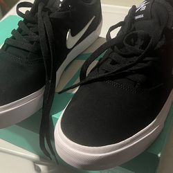 Nike Charge