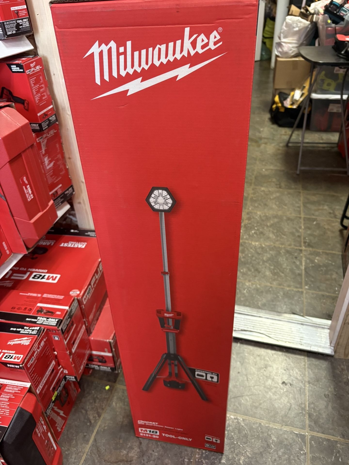 Milwaukee New Light M18 