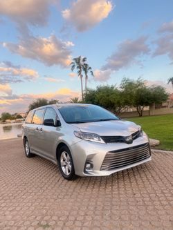 2020 Toyota Sienna Minivan L