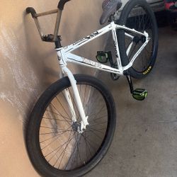 Throne 29er Cartoon Frame