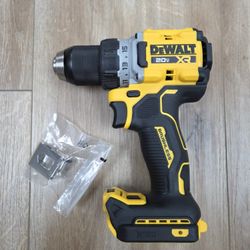 NEW DeWalt 20V XR Brushless Drill Driver DCD800B