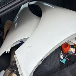 Infiniti G37 Sedan Passenger Fender 