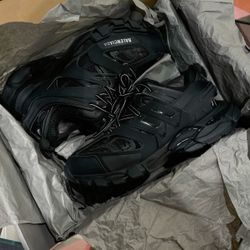 balenciaga Led