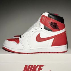 Air Jordan 1 Retro High OG Heritage
