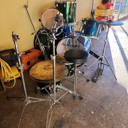 Set  Of Drums