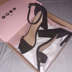 New Charlotte Russe black heels