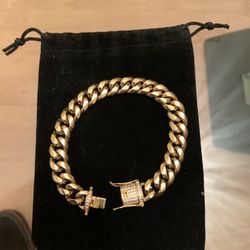 cuban link bracelet (12mm)