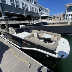 2016 BAYLINER XR7 150hp Merc with Trailer 