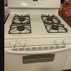 General Electric Gas Stove /Estufa De gas GE