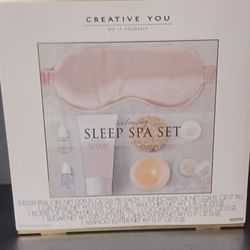 D. Y. I. Spa Set