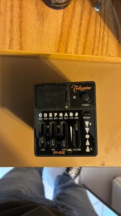 Takamine ct-4bII preamp