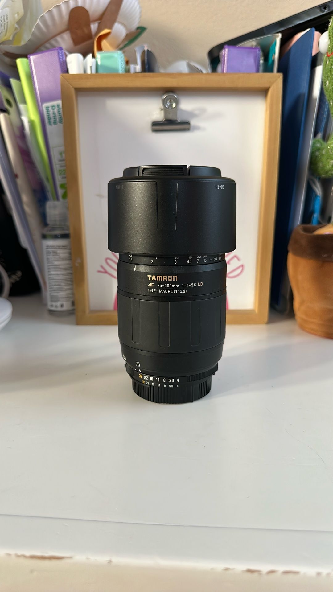 Tamron AF 75-300mm 1:4-5.6 LD TELE MACRO LENS