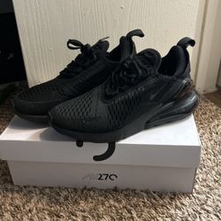 Nike 270 Black 