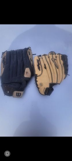 NIKE AND WILSON KIDS BASENALL GLOVES