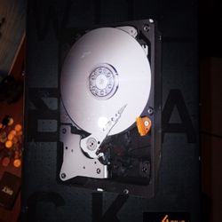 Wd Black 3.5 Gaming Hard Drive 4 TB Brand New Price To Go!