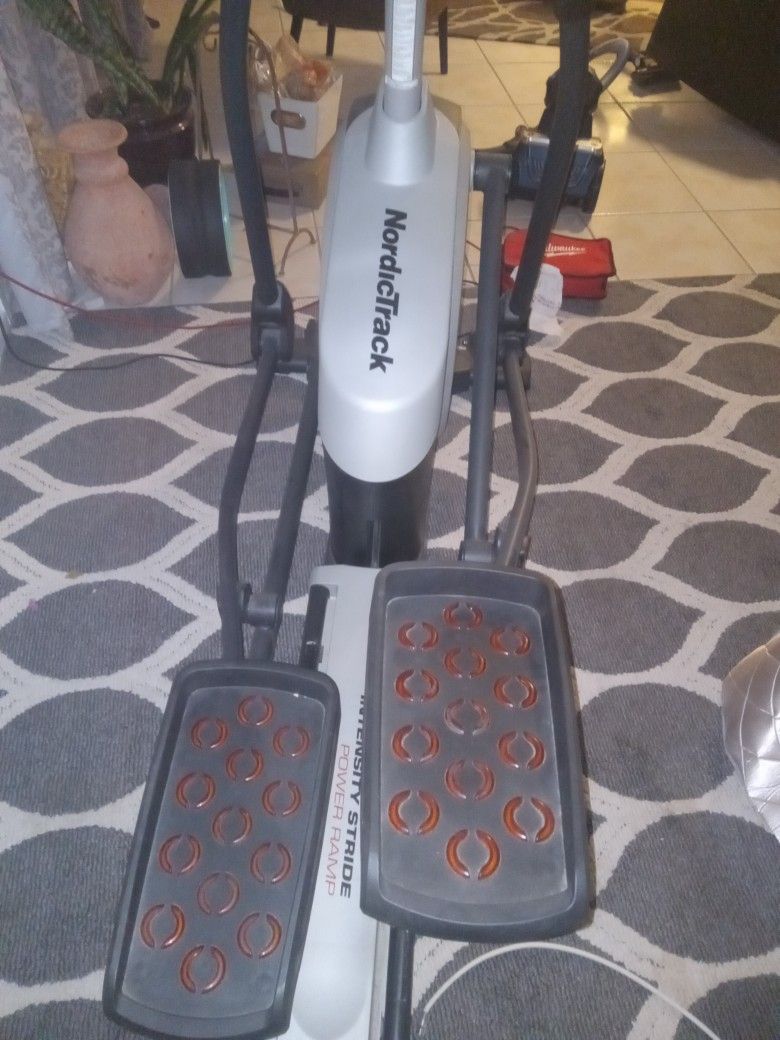NordicTrack Studio Smart Elliptical With 20 Digital Resistance Levels