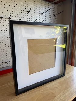 Picture frame 20 x 20”