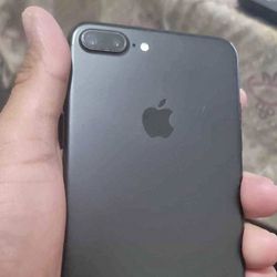 iPhone 7 Plus Unlocked 